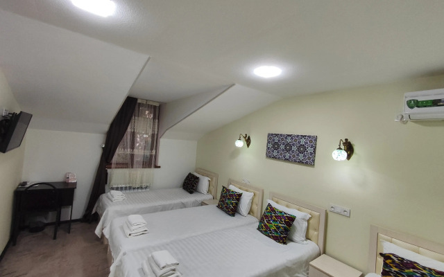 Suzani Samarkand Hostel
