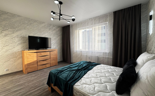 Квартира Новая Евро-Двухкомнаная в спальном районе города