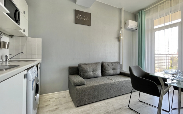 Apartments Alfa Chernomorskaya 24