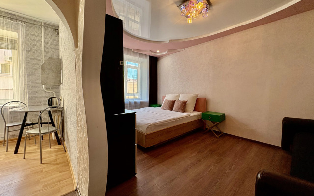 Квартира Уютная в центре на Батюшкова 9