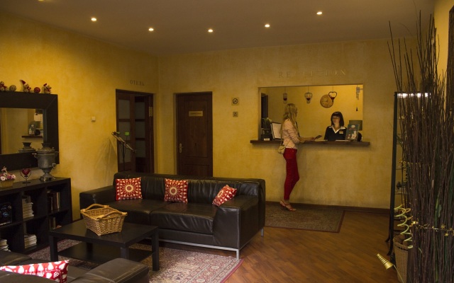 Astra Park Hotel