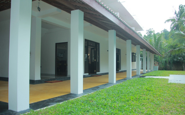 Sayu Garden Hotel
