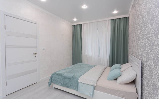 Five Floor Apartment Apartments