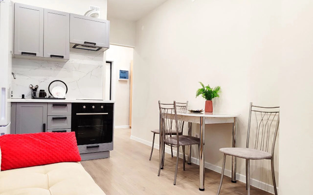 Квартира Уютная рядом с Аэропортом на тер. Гусарской 2