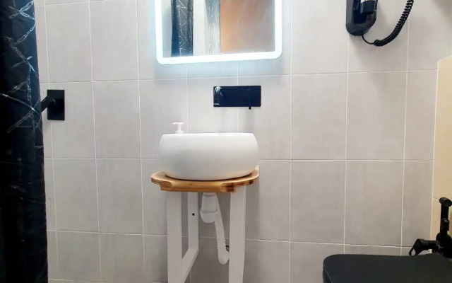 Апартаменты Стильная студия рядом с парком