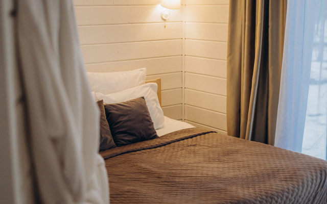 Shale Lesnoy Guest house