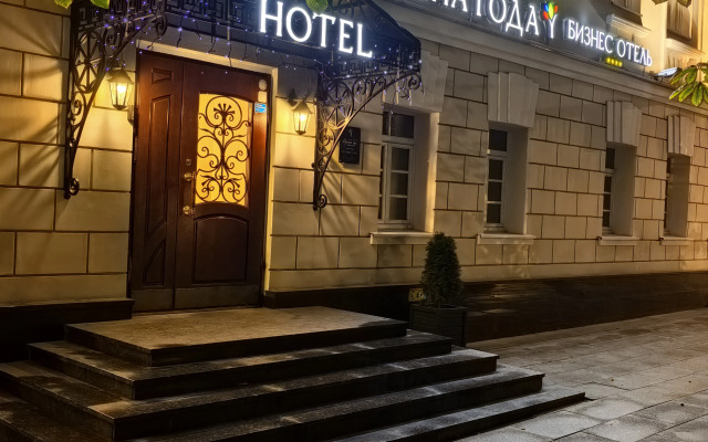 Отель Бизнес-отель Времена года Таганская
