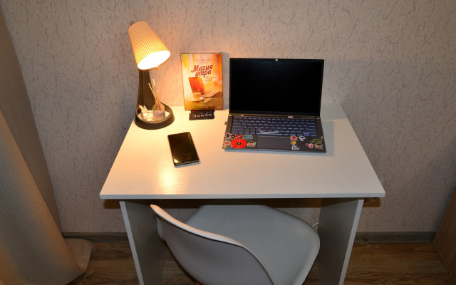 EmiLi v ZHK Krymskij Kvartal Flat