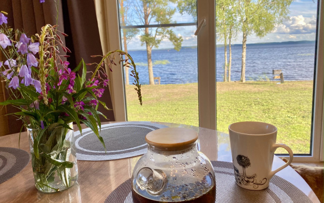 Гостевой дом у озера Карельская Трёхгорка