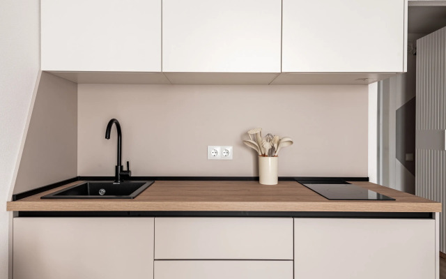 Bronzoviy Vek Flat