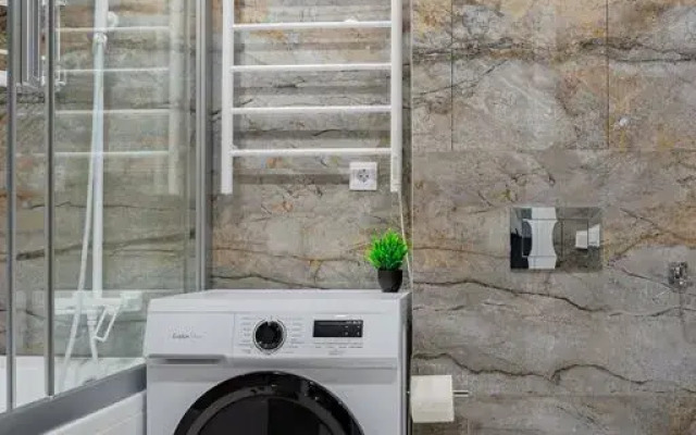 Na Yasnogorskoy 16/2k6 Apartment