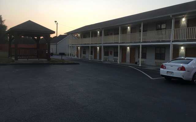 Отель loyalty Inn Hawkinsville