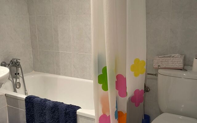 Апартаменты Mont-Roig Del Camp