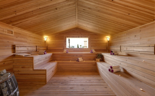 Royal Teos Thermal Resort Clinic & Spa Resort (Halal Hotel)