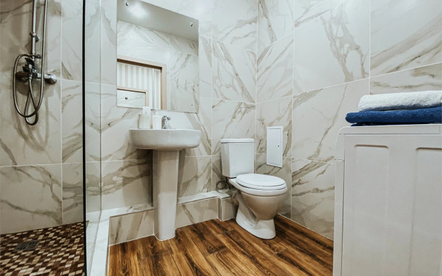 Апартаменты в ЖК Аквамарин у ТЦ Аквамолл 908