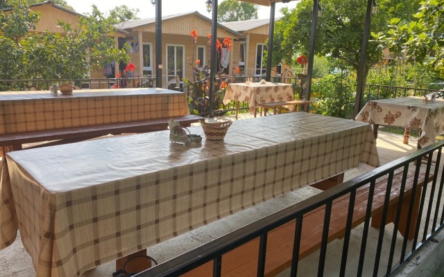 Guest house Adel