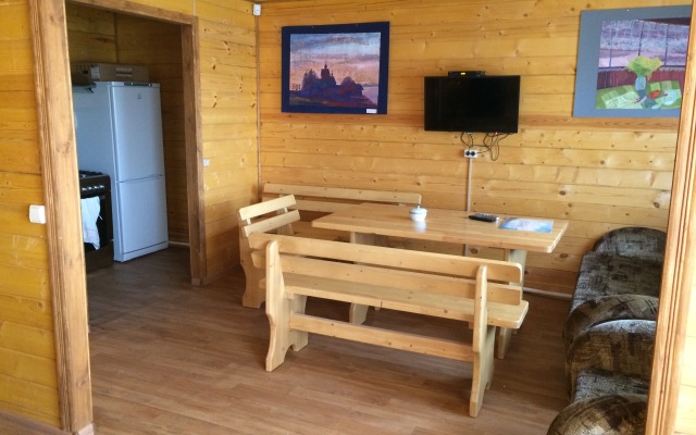 Admiral Uyutny Prichal Guest House