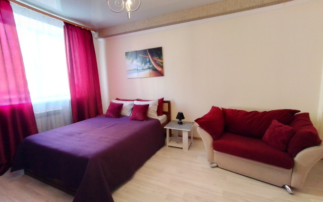 Stavropol Posutochno Rodosskaya 13 Flat