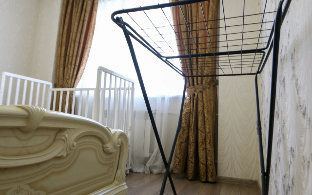 Apartamenty Zasmin s detskoj krovatkoj na 2 Zarecnoj 7a