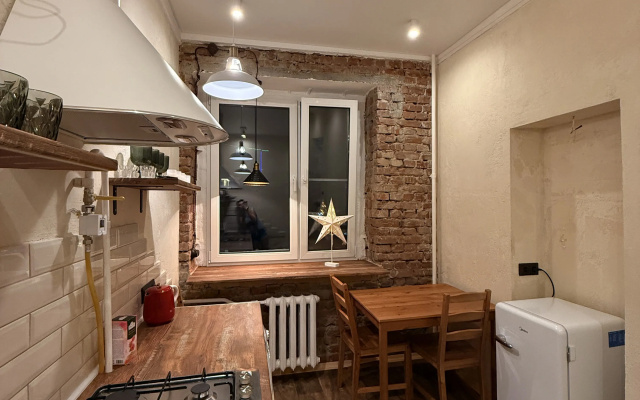 Kvartira Dvuska retro-loft centr