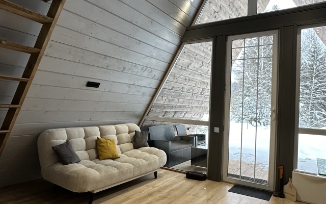 Частный дом Хижина Лешего