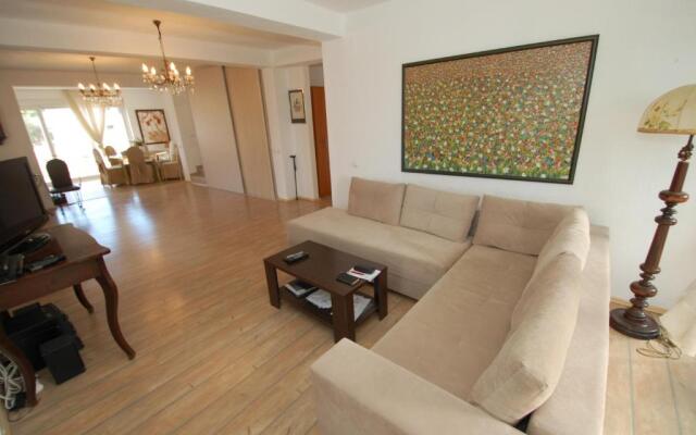 Anlave Guest house