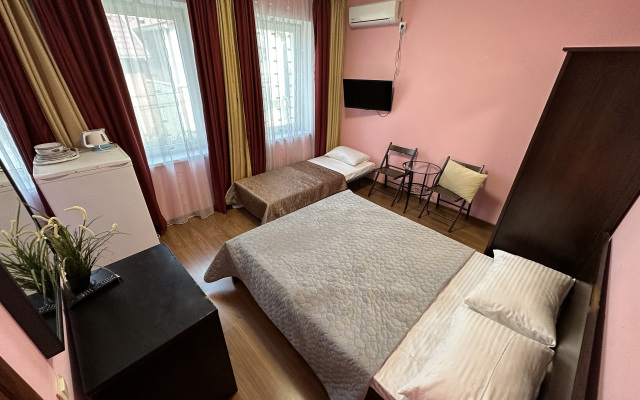 AnapaGrad Guest House