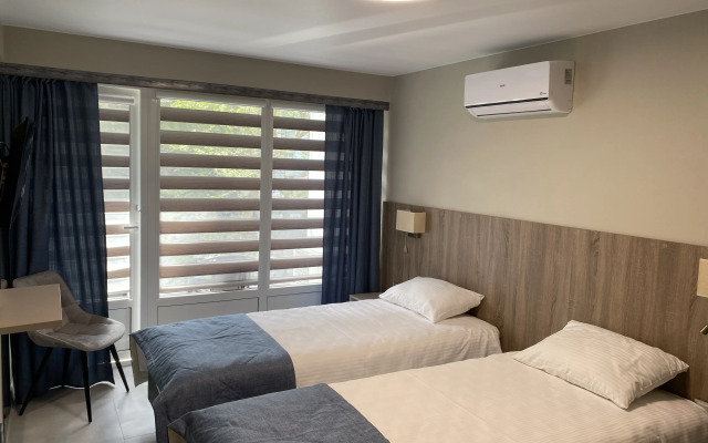 Magnoliya Hotel