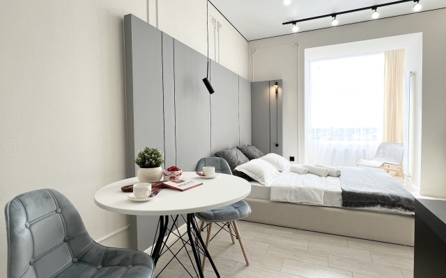 Smart #4 Apartments