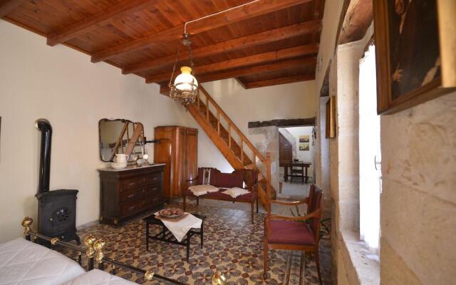 Troullos Apart-Hotel