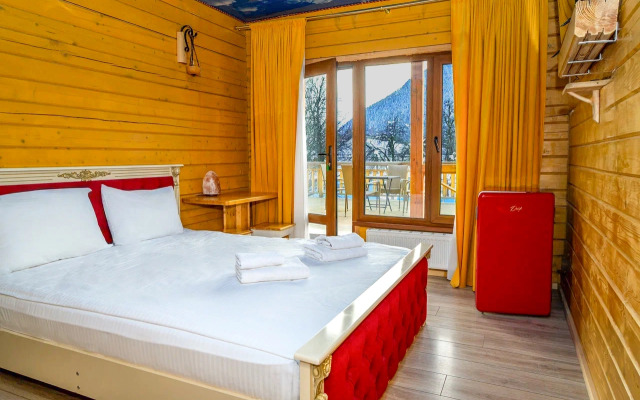 Hotel Hayat-Haus