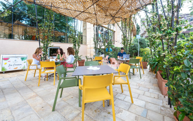 Отель Harmonia by Dukley