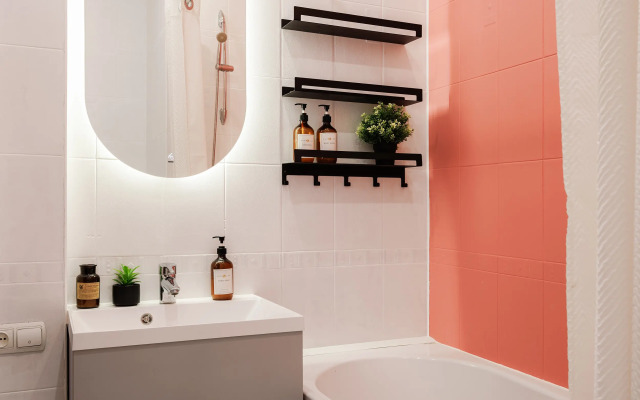 3-komn S Proyektorom Sunvilles Flat