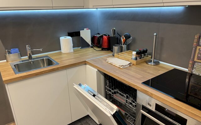 Апартаменты 312 Двухуровневые Крымская 3/4