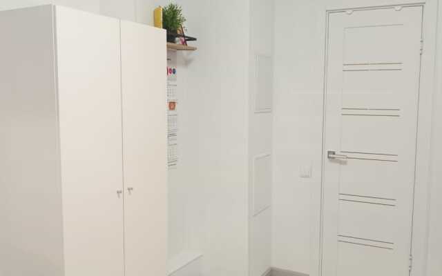 Апартаменты Яркая Студия