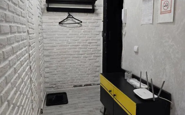 Komfortabelnaya Yevrostudiya v Tsentralnom Rayone Flat