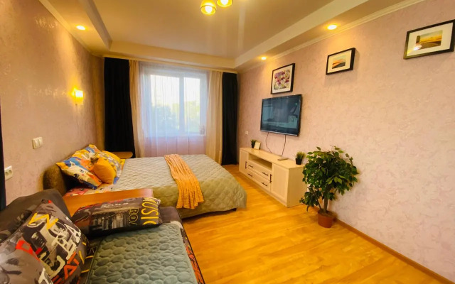 Апартаменты на Северном проезде 8