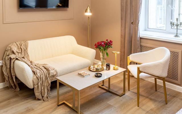 Luks dlya 2 chel nedaleko ot Nevskogo pr-ta Apartments