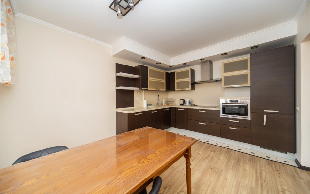 Квартира Большая Уютная Квартира в Центре Перми