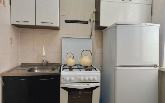 Oranzhevy Mir Flat