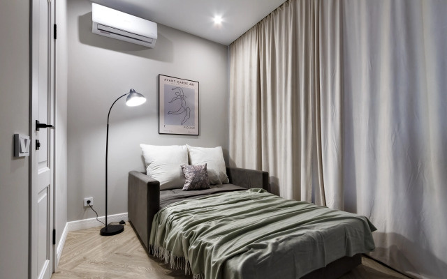 Dizayneskaya 1s Andora V Tsentre Flat