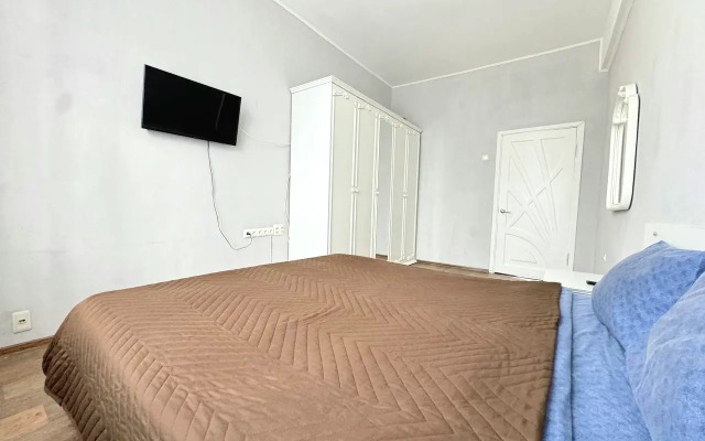 Квартира Трехкомнатная в Центре на Весенней напротив Драмтеатра