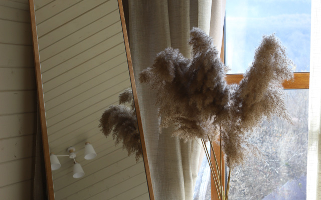 Частный дом Двухэтажный барнхаус с видом на горы