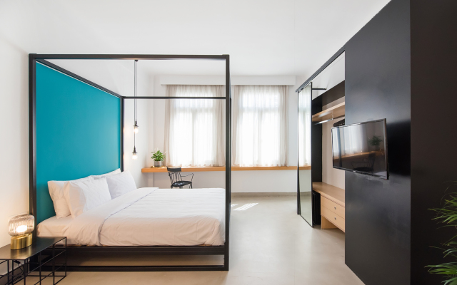 MONK Monastiraki Suites Apart-Hotel