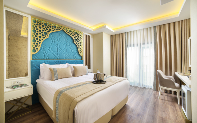 Great Fortune Design Hotel