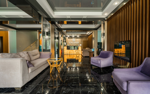 Greis Nebug Kalipso Hotel