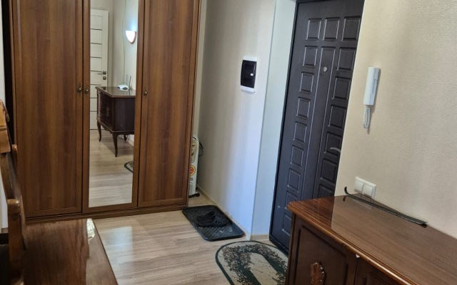 Bulvar 60 letiya Pobedy 8A Apartments