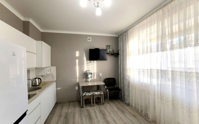 V Tsentre Goroda Flat