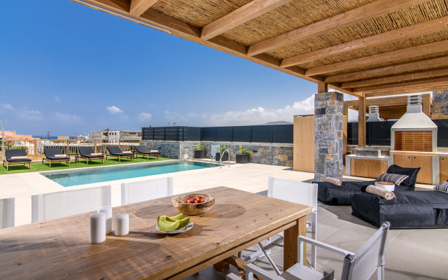 Calma Luxury Villa