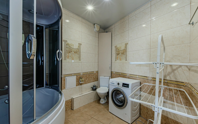 Квартира Кино апарт с видом на озеро Кабан